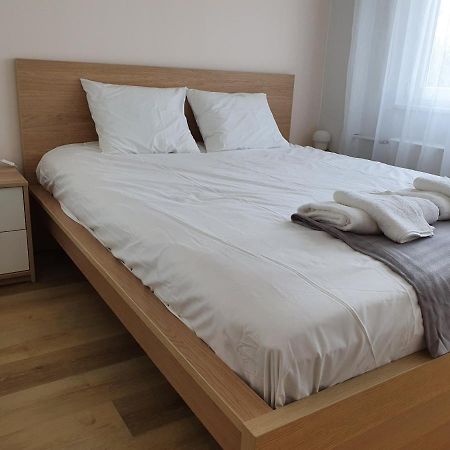 Over The River Apartment Tartu Bagian luar foto