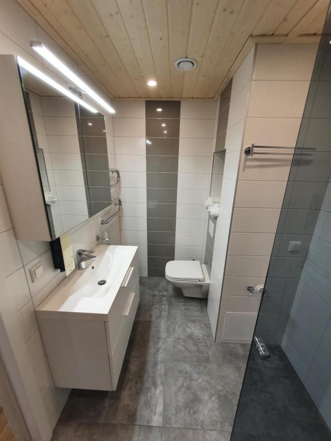 Over The River Apartment Tartu Bagian luar foto